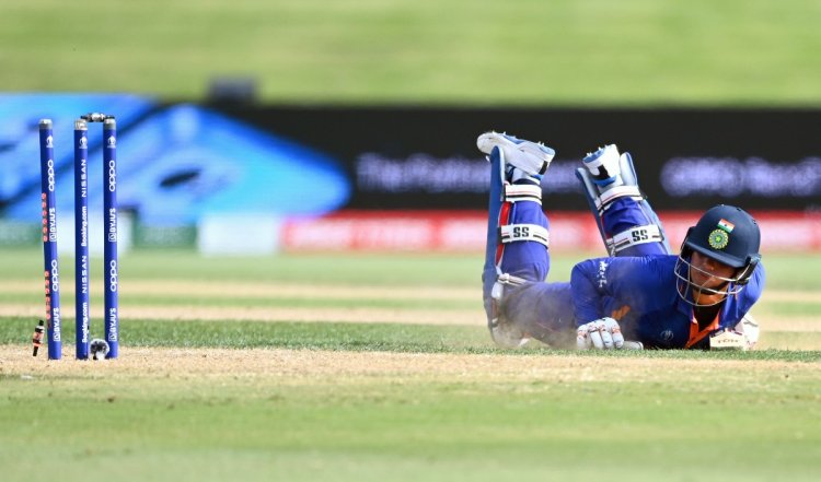 ऑस्ट्रेलिया से 6 विकेट से हारा भारत, टीम के लिए मुश्किल हुआ सेमीफाइनल का सफर