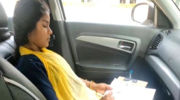 UP Board Exam : कीर्ति मौर्या ने कार में बैठकर दिया यूपी बोर्ड की परीक्षा, तस्वीरें सोशल मीडिया पर वायरल
