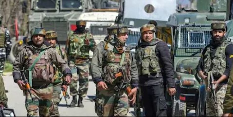 कश्मीरः अवंतीपोरा में एनकाउंटर, सेना ने 2 आतंकियों को मार गिराया