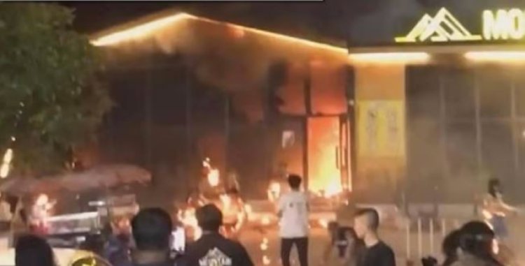 थाईलैंड के नाइट क्लब में भीषण आग, 40 की मौत, 10 बुरी तरह झुलसे