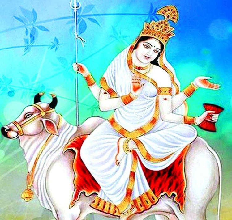 Ashtami Puja 2022: मां गौरी की पूजा से भर जाएगी सूनी गोद, जानें विधि, मुहूर्त और मंत्र