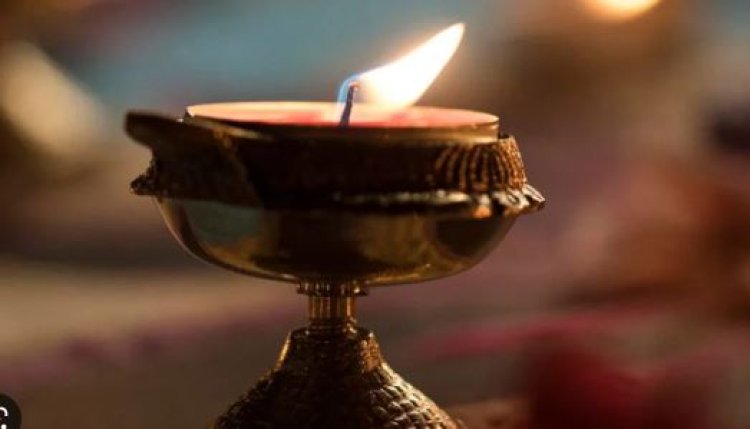 Chaitra Navratri 2023: नवरात्रि में आप भी अखंड ज्योति जलाते हैं तो जरूर पढ़ें ये जरूरी बातें